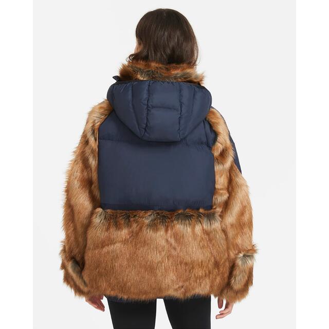 sacai - <専用> NIKE x sacai フェイクファー ダウンジャケット sacai - <専用> NIKE x sacai フェイクファー ダウンジャケット