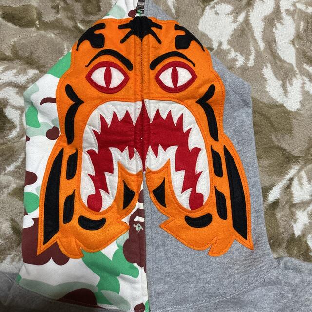 APE BAPE KAWS 仙台　TIGER シャークパーカー　XL CAMOトップス