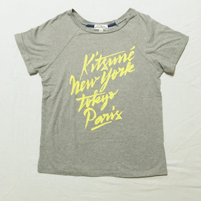 MAISON KITSUNE'(メゾンキツネ)の■未使用品 MAISON KITSUNE' PARIS Ｔシャツ レディースのトップス(Tシャツ(半袖/袖なし))の商品写真