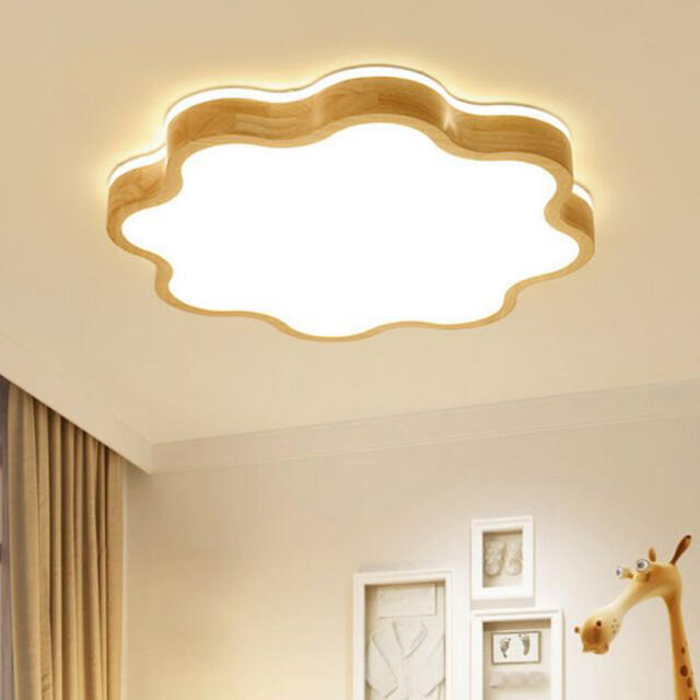 IKEA(イケア)のもくもくシーリングライト◎ インテリア/住まい/日用品のライト/照明/LED(天井照明)の商品写真