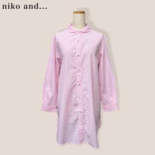 ニコアンド(niko and...)のsale【niko and…】刺繍ロングシャツ　ブラウス　ピンク　ニコアンド(シャツ/ブラウス(長袖/七分))