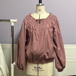 ダブルクローゼット(w closet)のくすみピンク  アウター  ジャケット ブルゾン(ブルゾン)