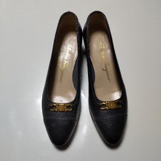 Salvatore Ferragamo(ハイヒール/パンプス)のフリマアイテム一覧 Salvatore Ferragamo(ハイヒール/パンプス)のフリマアイテム一覧