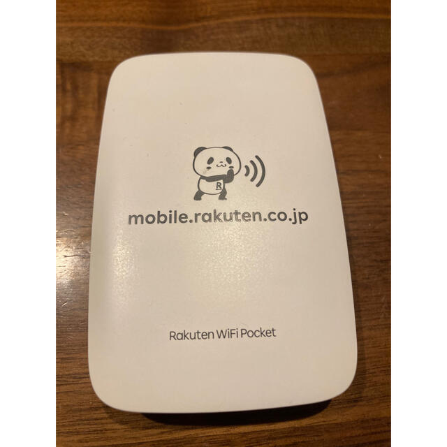 Rakuten(ラクテン)のRakuten WiFi Pocket ホワイト スマホ/家電/カメラのスマートフォン/携帯電話(その他)の商品写真