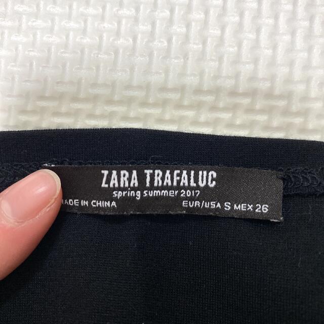 ZARA(ザラ)の★ZARA レザー風ビスチェ★ レディースのトップス(その他)の商品写真