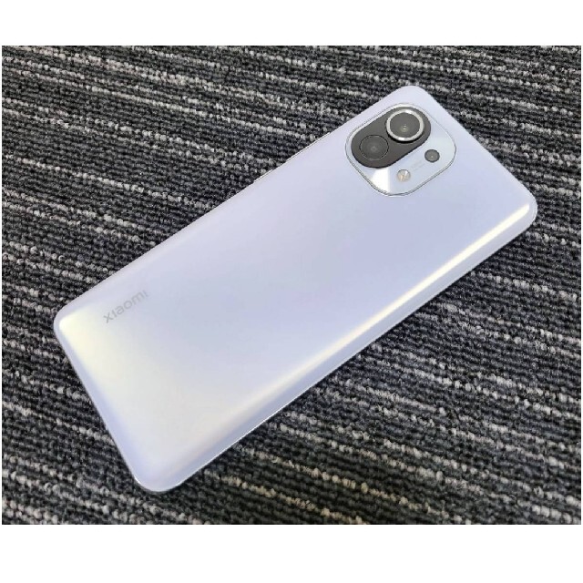 ANDROID(アンドロイド)の美品　Xiaomi Mi 11 中国版 グローバルrom ホワイト RAM8GB スマホ/家電/カメラのスマートフォン/携帯電話(スマートフォン本体)の商品写真