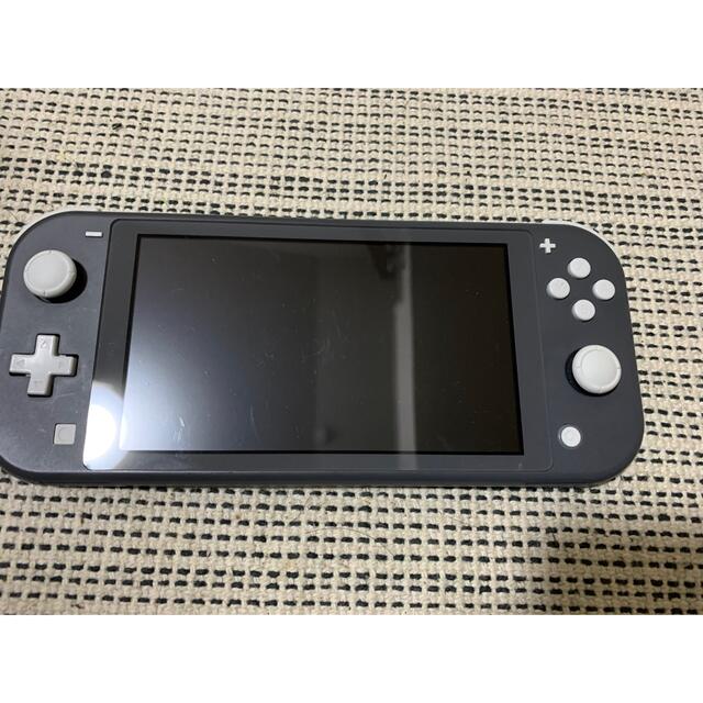 Nintendo Switch(ニンテンドースイッチ)のNintendo Switch light エンタメ/ホビーのゲームソフト/ゲーム機本体(家庭用ゲーム機本体)の商品写真