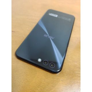 エイスース(ASUS)のZenFone 4 香港版(スマートフォン本体)