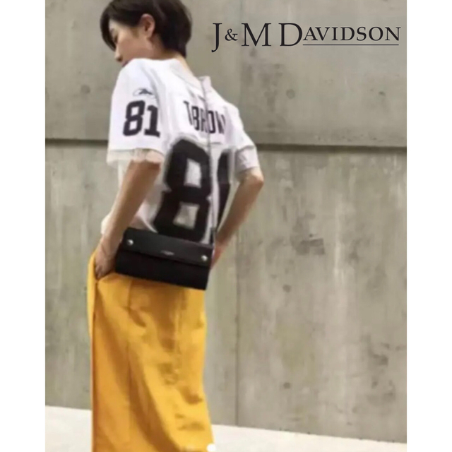 J&M DAVIDSON(ジェイアンドエムデヴィッドソン)の入手困難！ 人気ブロガーさん愛用 J&M DAVIDSON トラベルポーチ レディースのバッグ(ショルダーバッグ)の商品写真