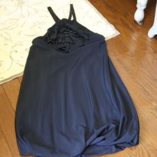 トップショップ(TOPSHOP)のTOPSHOP x ケイトモスコラボ　ローズワンピース　新品(ミニワンピース)