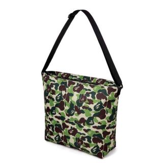 アベイシングエイプ(A BATHING APE)のBAPE◆A BATHING APE／◆ビッグショルダーバッグ◆付録品ノベルティ(ショルダーバッグ)