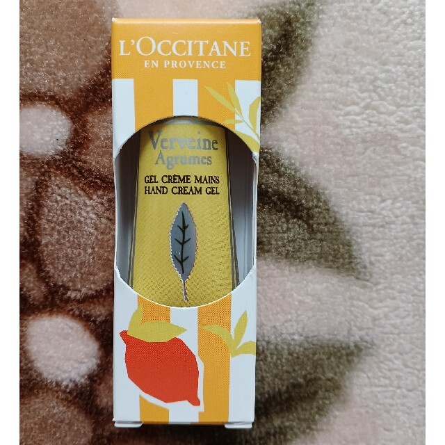 L'OCCITANE(ロクシタン)の⭐ロクシタン⭐ミニハンドクリーム【シトラスヴァーベナ🍊】 コスメ/美容のボディケア(ハンドクリーム)の商品写真