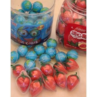 🌍️地球グミ🌍️&🍓イチゴグミ🍓45個(菓子/デザート)