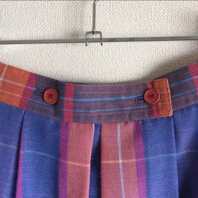 古着　レトロなチェックのスカート  麻 レディースのスカート(ロングスカート)の商品写真