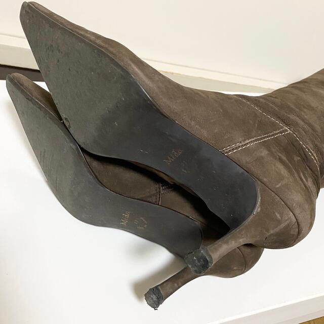 MEDA(メダ)のお値下げ中！　Meda メダ ロングブーツ ダークブラウン　スエード　ピンヒール レディースの靴/シューズ(ブーツ)の商品写真