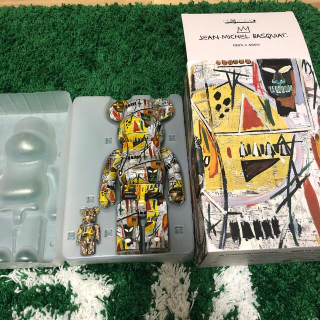 MEDICOM TOY(メディコムトイ)のベアブリック　BE@RBRICK バスキア  BASQUIAT 400%100% エンタメ/ホビーのフィギュア(その他)の商品写真