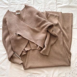 ナチュラルクチュール(natural couture)のnatural coutureクロスニット+ノースリワンピースセット(セット/コーデ)