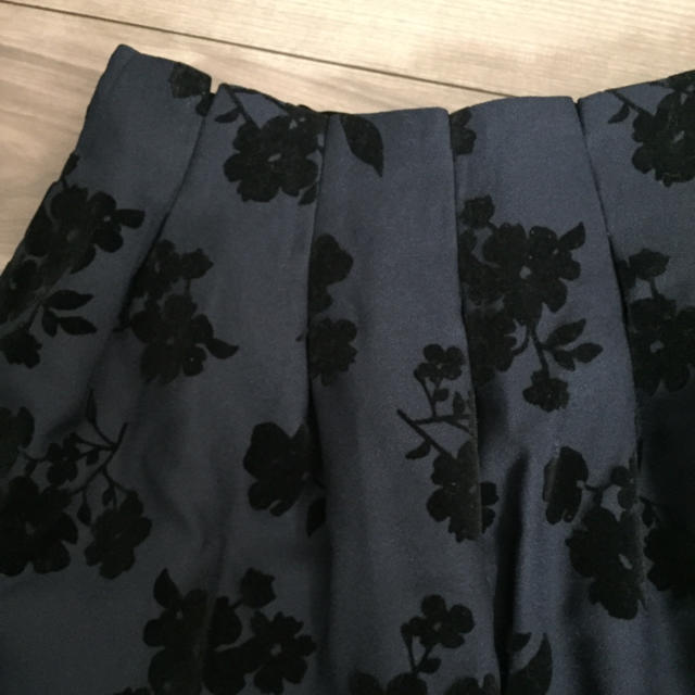 HONEYS(ハニーズ)のりー様専用 レディースのスカート(ひざ丈スカート)の商品写真