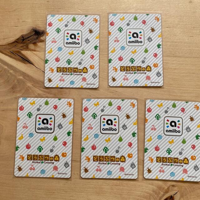 どうぶつの森amiiboカード第5弾みすずキャンディリアーナペチュニアシャンペン エンタメ/ホビーのトレーディングカード(シングルカード)の商品写真
