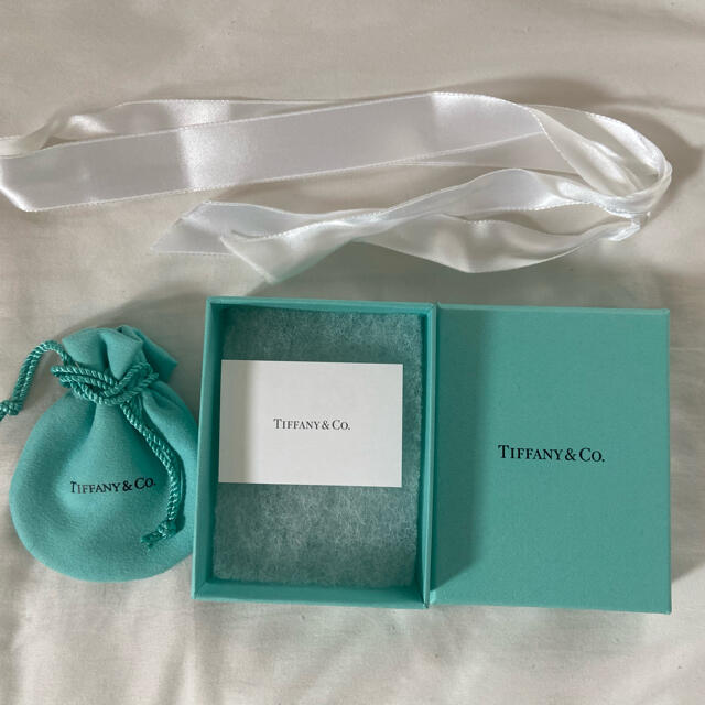 Tiffany & Co.(ティファニー)のティファニー　空箱 レディースのバッグ(ショップ袋)の商品写真