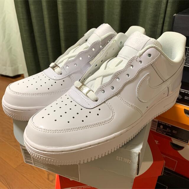 NIKE(ナイキ)のNIKE AIR FORCE 1 新品・タグ付き メンズの靴/シューズ(スニーカー)の商品写真