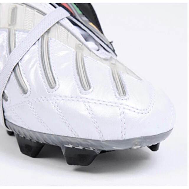 adidas(アディダス)のadidas アディダス プレデター パワースワーブ TRA FG G02400 スポーツ/アウトドアのサッカー/フットサル(シューズ)の商品写真