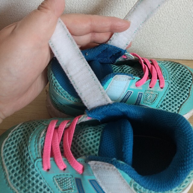 asics(アシックス)の【値下げしました】asics アシックスのスニーカー☆16㎝ キッズ/ベビー/マタニティのキッズ靴/シューズ(15cm~)(スニーカー)の商品写真