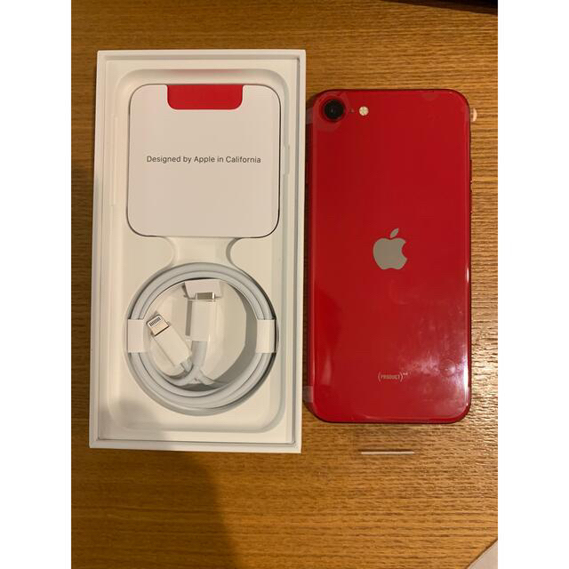 iPhone(アイフォーン)の新品iPhone SE 第2世代 64GB SIMフリー（PRODUCT）RED スマホ/家電/カメラのスマートフォン/携帯電話(スマートフォン本体)の商品写真