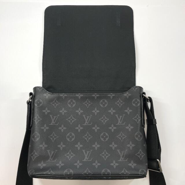 LOUIS VUITTON(ルイヴィトン)のルイヴィトン ショルダーバッグ ディストリクト PM  M44000 メンズのバッグ(ショルダーバッグ)の商品写真