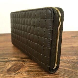 celine - 未使用品 CELINE ラージジップウォレット カーキ 156の通販