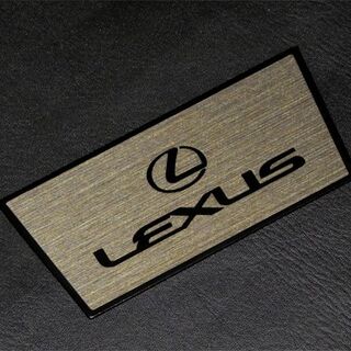 LEXUS NX バックドアストライカー　ロゴプレート