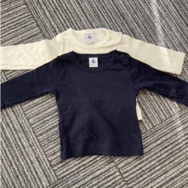 PETIT BATEAU(プチバトー)のマタニティシャツ&プチバトーシャツ キッズ/ベビー/マタニティのベビー服(~85cm)(Ｔシャツ)の商品写真