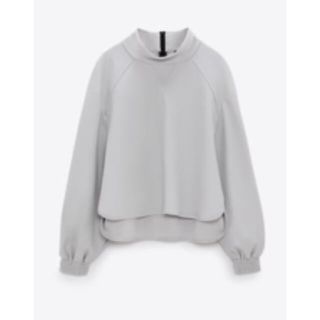 ザラ(ZARA)の新品未使用 ZARA グレー　テクニカルスウェット グレー(トレーナー/スウェット)