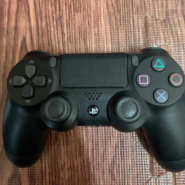 PlayStation4(プレイステーション4)のSONY PlayStation4 本体 CUH-2200AB01 エンタメ/ホビーのゲームソフト/ゲーム機本体(家庭用ゲーム機本体)の商品写真