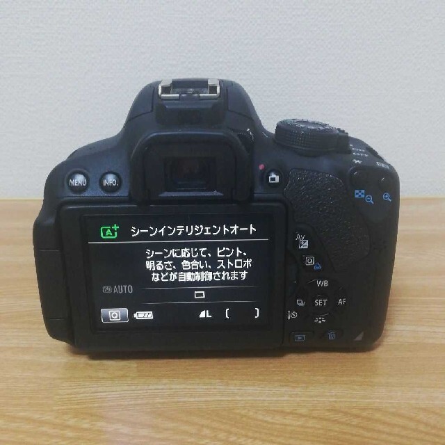 Canon(キヤノン)のCanon EOS KISS X7i ボディ SIGMA レンズ スマホ/家電/カメラのカメラ(デジタル一眼)の商品写真