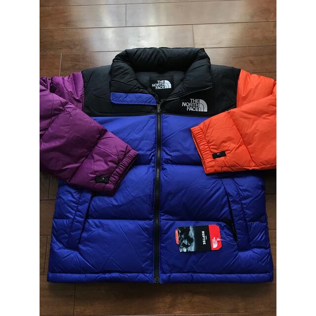 THE NORTH FACE(ザノースフェイス)のMサイズ THE NORTH FACE '96 RETRO NUPTSE JKT メンズのジャケット/アウター(ダウンジャケット)の商品写真