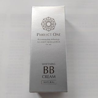 パーフェクトワン(PERFECT ONE)のパーフェクトワン 薬用ホワイトニングBBクリームNA(BBクリーム)