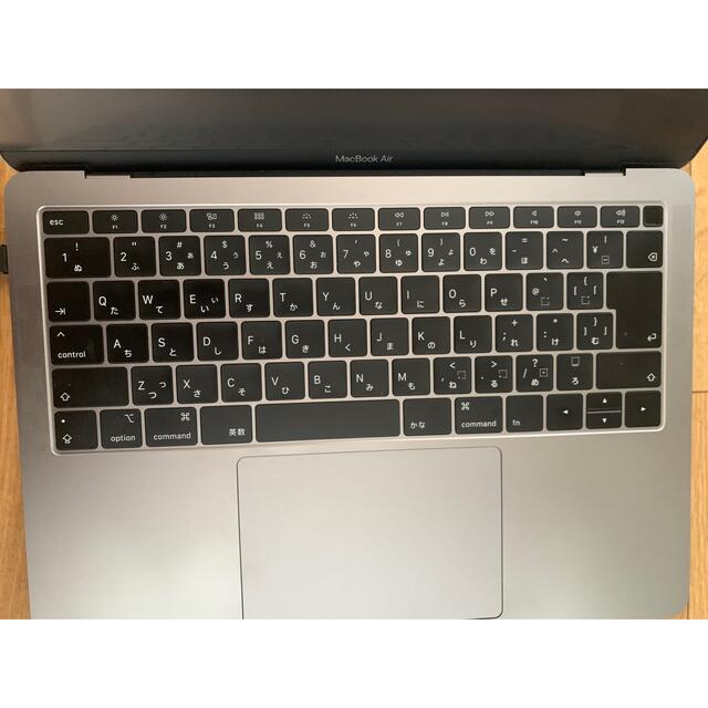 Apple(アップル)のMacBook Air 2018 ＋外付けSSD500GB MRE82J/A スマホ/家電/カメラのPC/タブレット(ノートPC)の商品写真