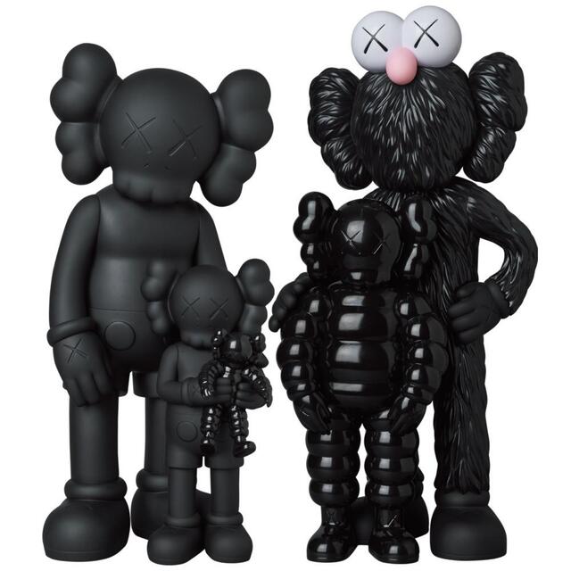 MEDICOM TOY(メディコムトイ)のKAWS FAMILY BLACK カウズ ファミリー ブラック エンタメ/ホビーのおもちゃ/ぬいぐるみ(キャラクターグッズ)の商品写真