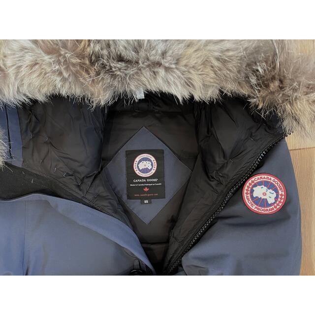 CANADA GOOSE(カナダグース)のカナダグース　ネイビーＭ メンズのジャケット/アウター(ダウンジャケット)の商品写真