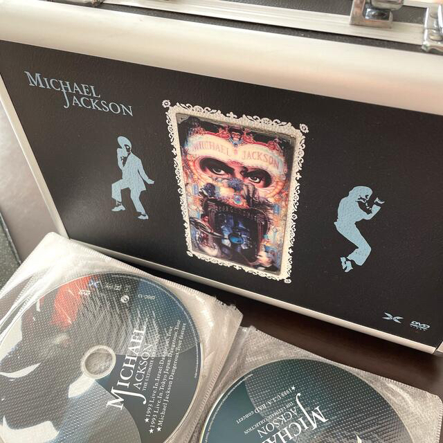 バッドDVD 32枚+CD1枚 MICHAEL JACKSON マイケル・ジャクソン