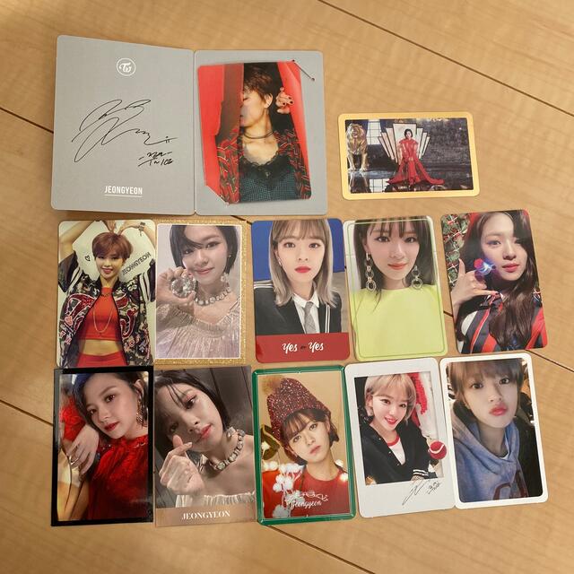 TWICE トレカセット　ジョンヨン エンタメ/ホビーのタレントグッズ(アイドルグッズ)の商品写真