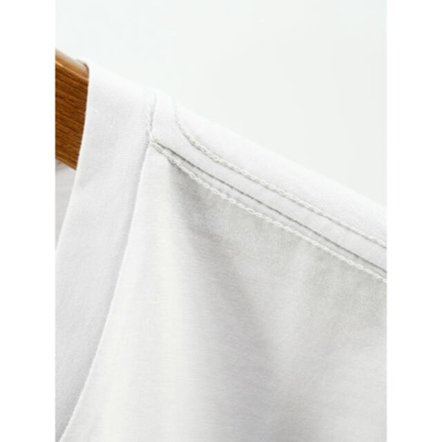 JOHN SMEDLEY(ジョンスメドレー)のCURLY & Co. UTM S/S V-NECK TEE  ライトグレー 2 メンズのトップス(Tシャツ/カットソー(半袖/袖なし))の商品写真
