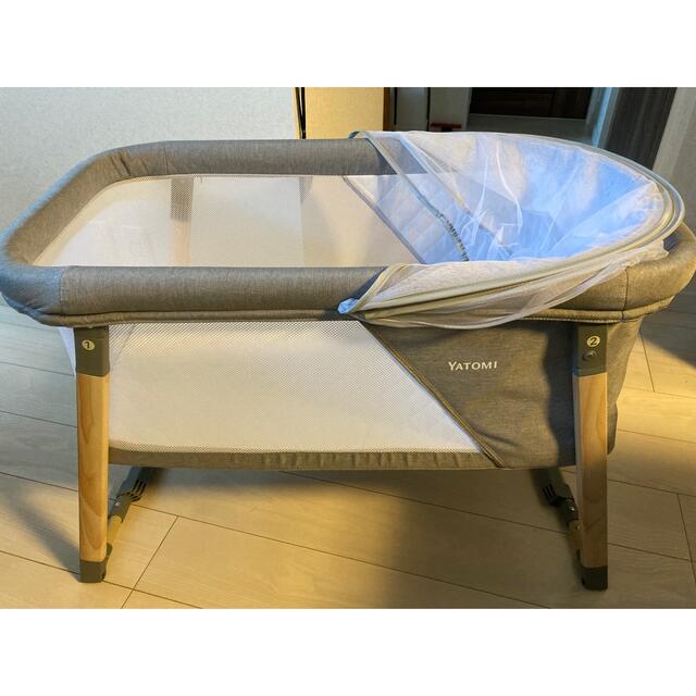 YATOMI ベビーベッド　2in1 Baby Crib