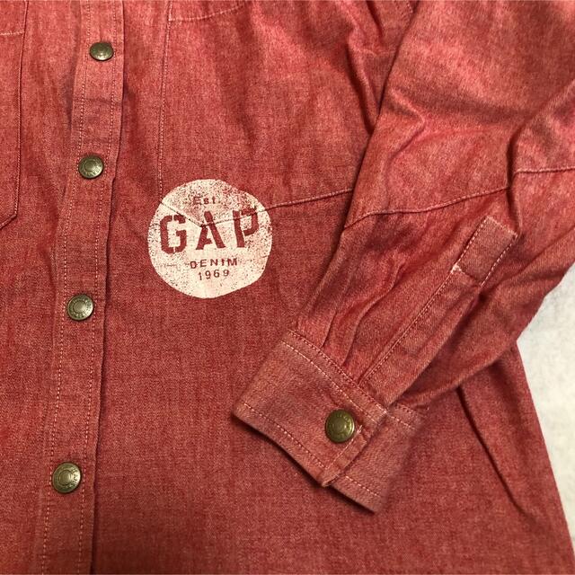 GAP Kids(ギャップキッズ)のギャップ　キッズ　デニムシャツ　140 キッズ/ベビー/マタニティのキッズ服男の子用(90cm~)(その他)の商品写真