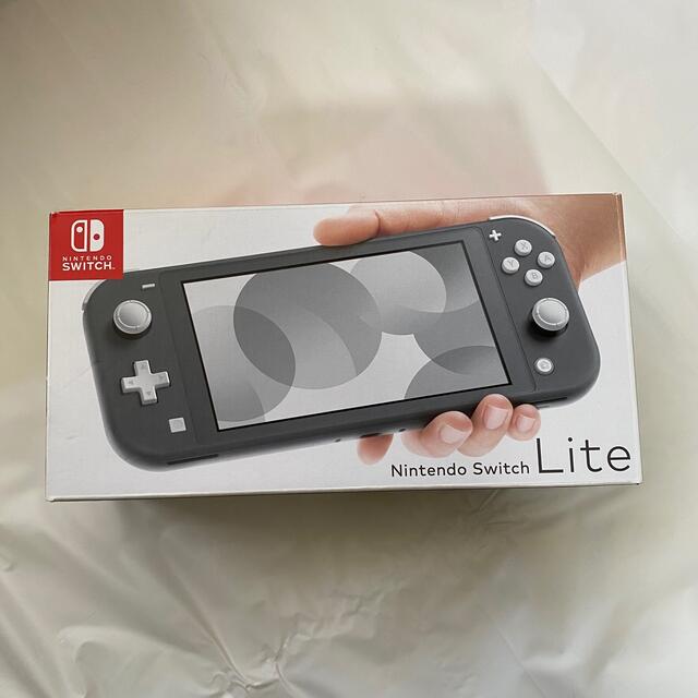 Nintendo Switch(ニンテンドースイッチ)のNintendo Switch Liteグレー エンタメ/ホビーのゲームソフト/ゲーム機本体(家庭用ゲーム機本体)の商品写真