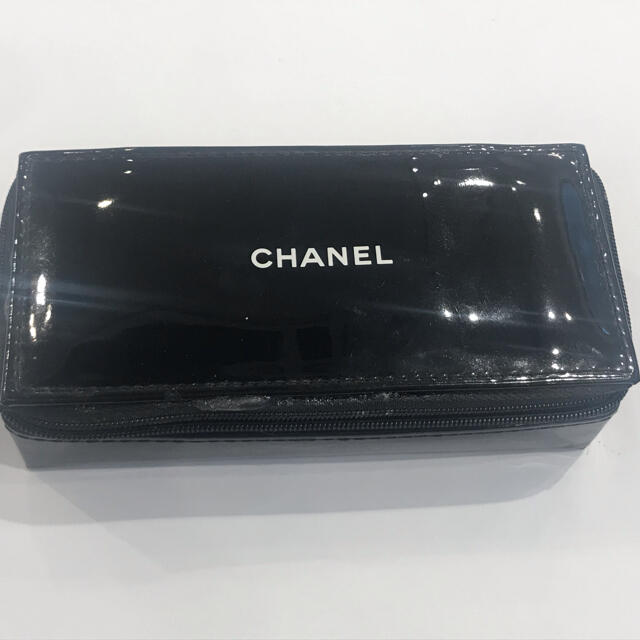 CHANEL(シャネル)のRR141 シャネル　エナメルポーチ　3色ネイル付き　 コスメ/美容のネイル(ネイル用品)の商品写真