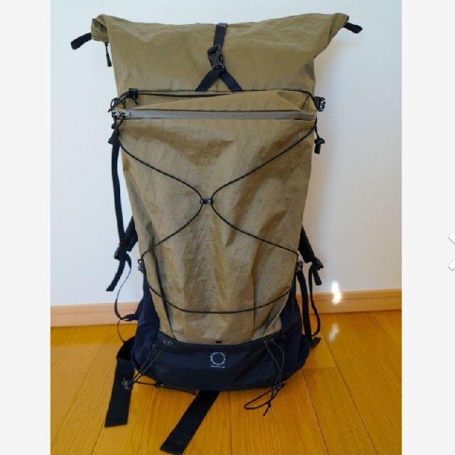 廃盤カラー❗️山と道 THREE DUNE zip Mサイズ バックパック 登山-