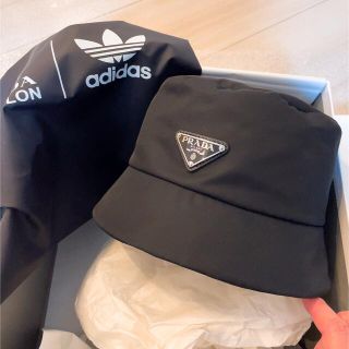 プラダ(PRADA)のPRADA×adidas コラボ　限定品　帽子　ハット　M メンズ　レディース(ハット)