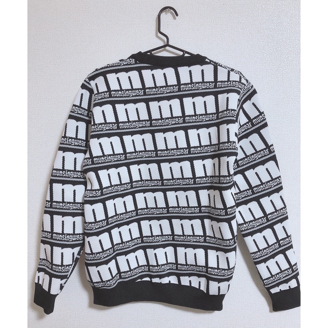 マンシングウェア　メンズ　総柄ロゴセーター　黒　白　セーター　ロゴ